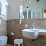 Olimpia Hotel 4*